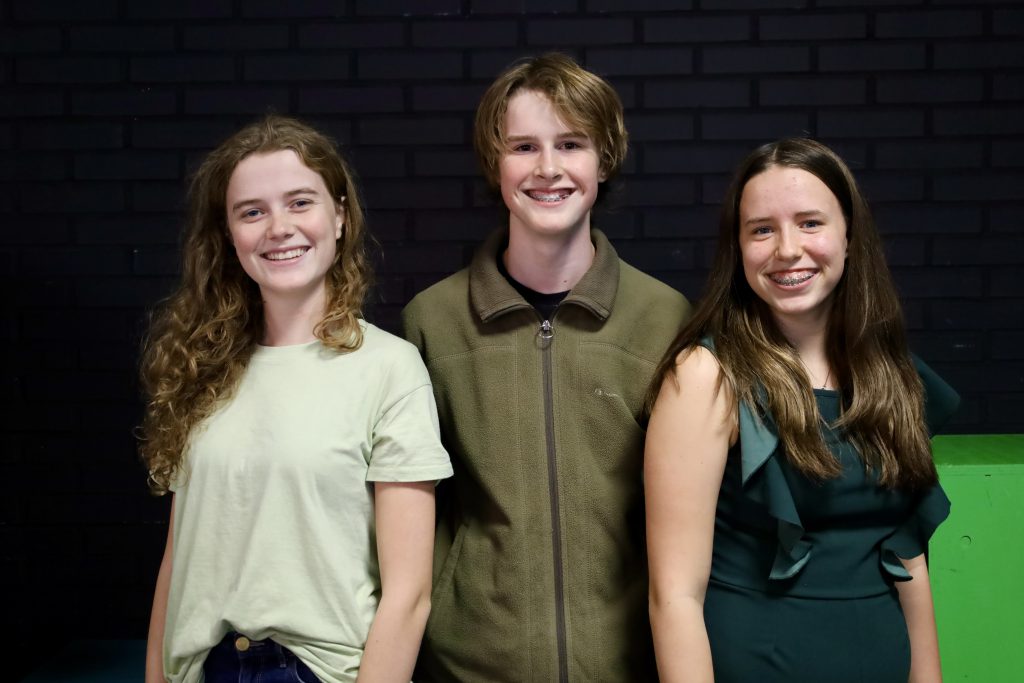 Bram, Noor en Elynn spelen de hoofdrollen in “Shrek, de musical”